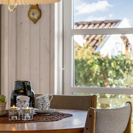 Semesterbostad Skarthi - 200m From The Sea By Interhome *