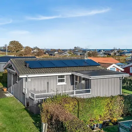 Skarthi - 200m From The Sea By Interhome *