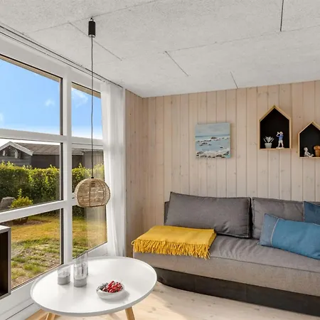 Сasa de vacaciones Skarthi - 200m From The Sea By Interhome *