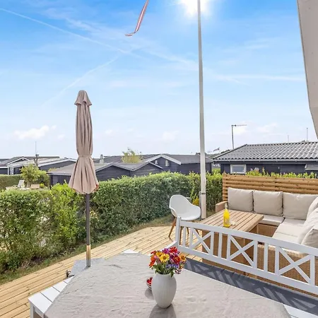 Сasa de vacaciones Skarthi - 200m From The Sea By Interhome