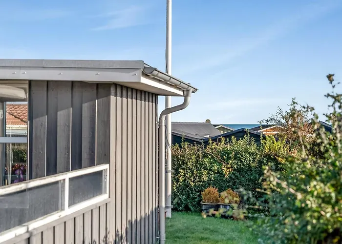 Skarthi - 200m From The Sea By Interhome Sæby