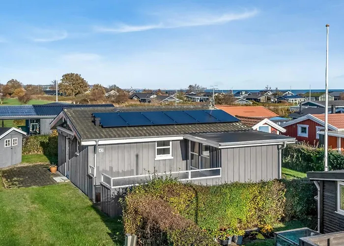 Skarthi - 200m From The Sea By Interhome *